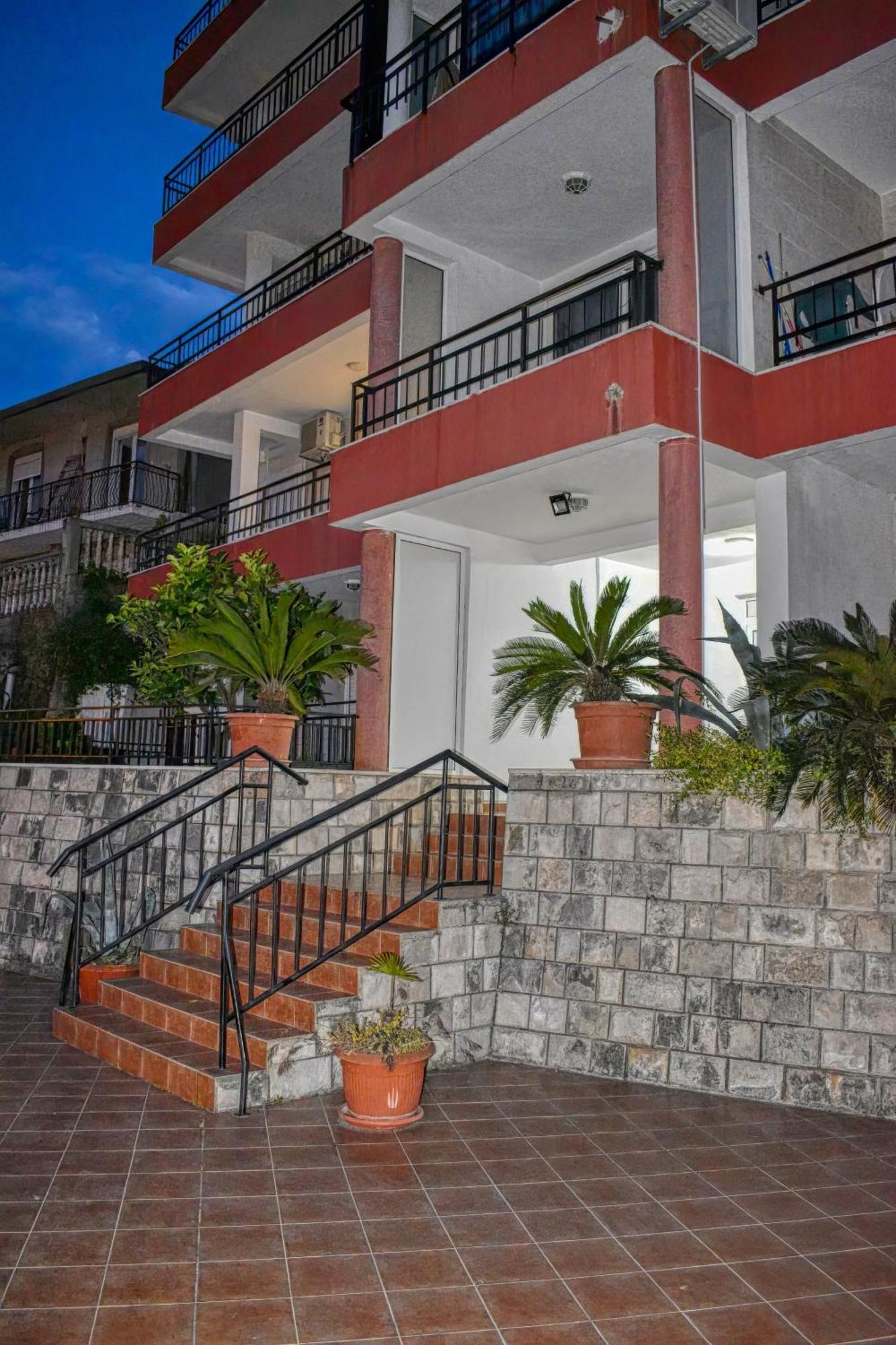 Sea View Studio Terminal Budva Eksteriør billede